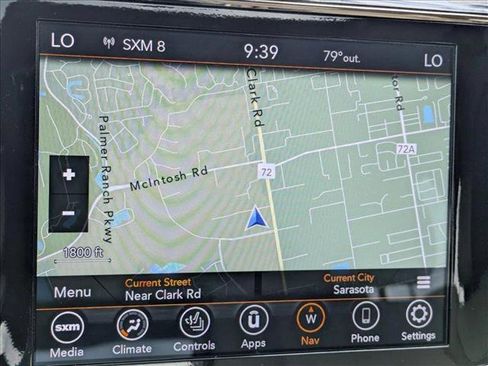 Used 2020 Jeep Grand Cherokee Overland AWD/4WD image 13