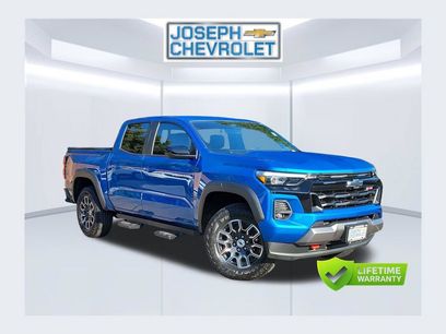 Used 2024 Chevrolet Colorado Z71 w/ Z71 Convenience Package 2