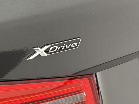 Used 2020 BMW 530i xDrive w/ Premium Package AWD/4WD image 33