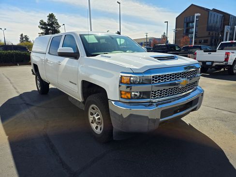 Used 2019 Chevrolet Silverado 2500 LT AWD/4WD image 1