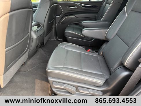 Used 2024 Cadillac Escalade Sport AWD/4WD image 14