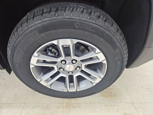 New 2026 GMC Terrain Elevation w/ LPO, Floor Liner Package image 15