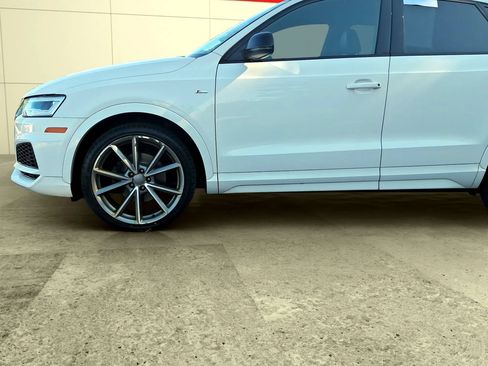 Used 2018 Audi Q3 2.0T Premium Plus w/ S Line Competition Package AWD/4WD image 22