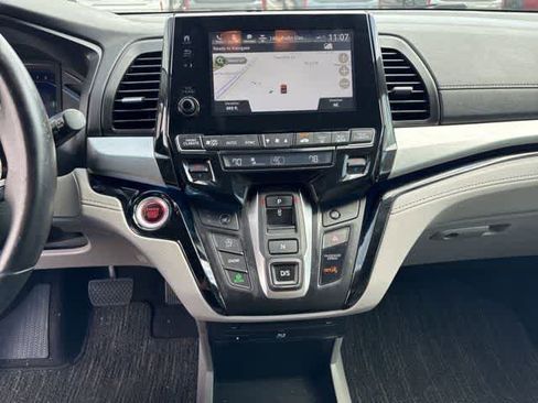 Used 2021 Honda Odyssey Touring image 19