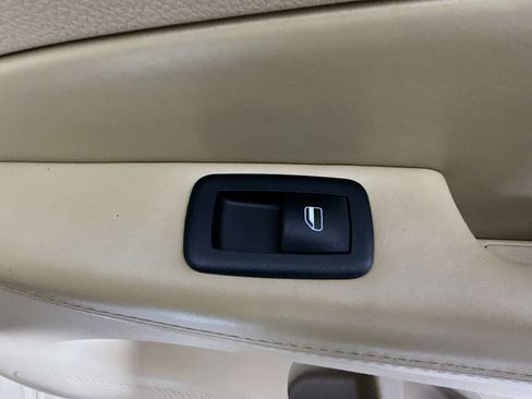 Used 2018 Jeep Grand Cherokee Overland image 31