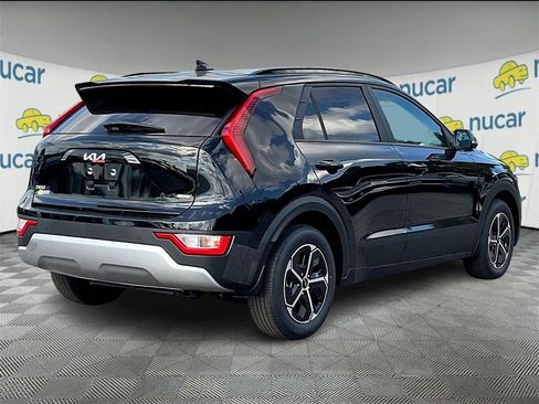 New 2025 Kia Niro EX image 7