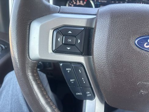 Used 2020 Ford F150 King Ranch w/ Equipment Group 601A Luxury AWD/4WD image 23