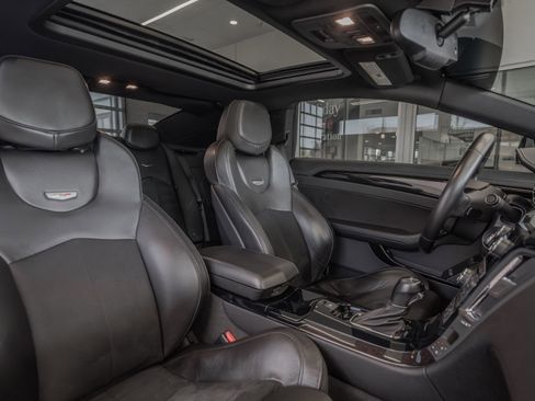 Used 2011 Cadillac CTS V w/ Wood Trim Package image 32