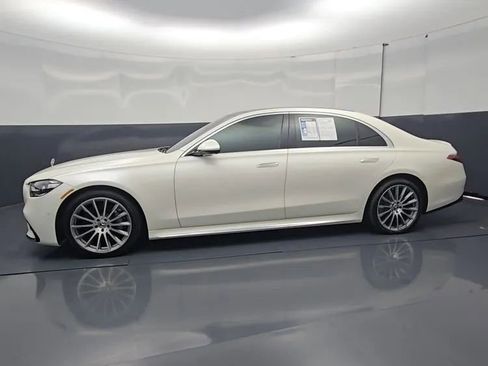 Used 2023 Mercedes-Benz S 580 4MATIC Sedan w/ AMG Line image 9