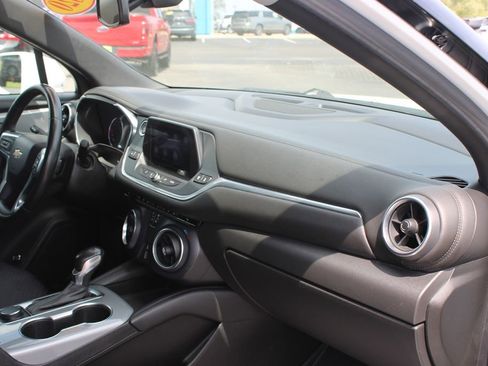 Used 2020 Chevrolet Blazer LT FWD image 29