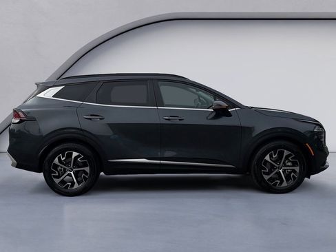 Used 2025 Kia Sportage EX w/ Premium Package FWD image 6