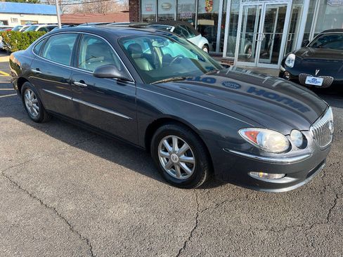 Used 2009 Buick LaCrosse CX FWD image 4