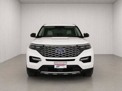 Used 2023 Ford Explorer Platinum w/ Technology Package AWD/4WD image 2