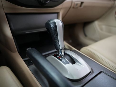 Used 2011 Honda Accord EX-L image 26