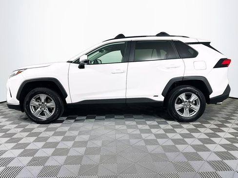 Used 2024 Toyota RAV4 LE image 7