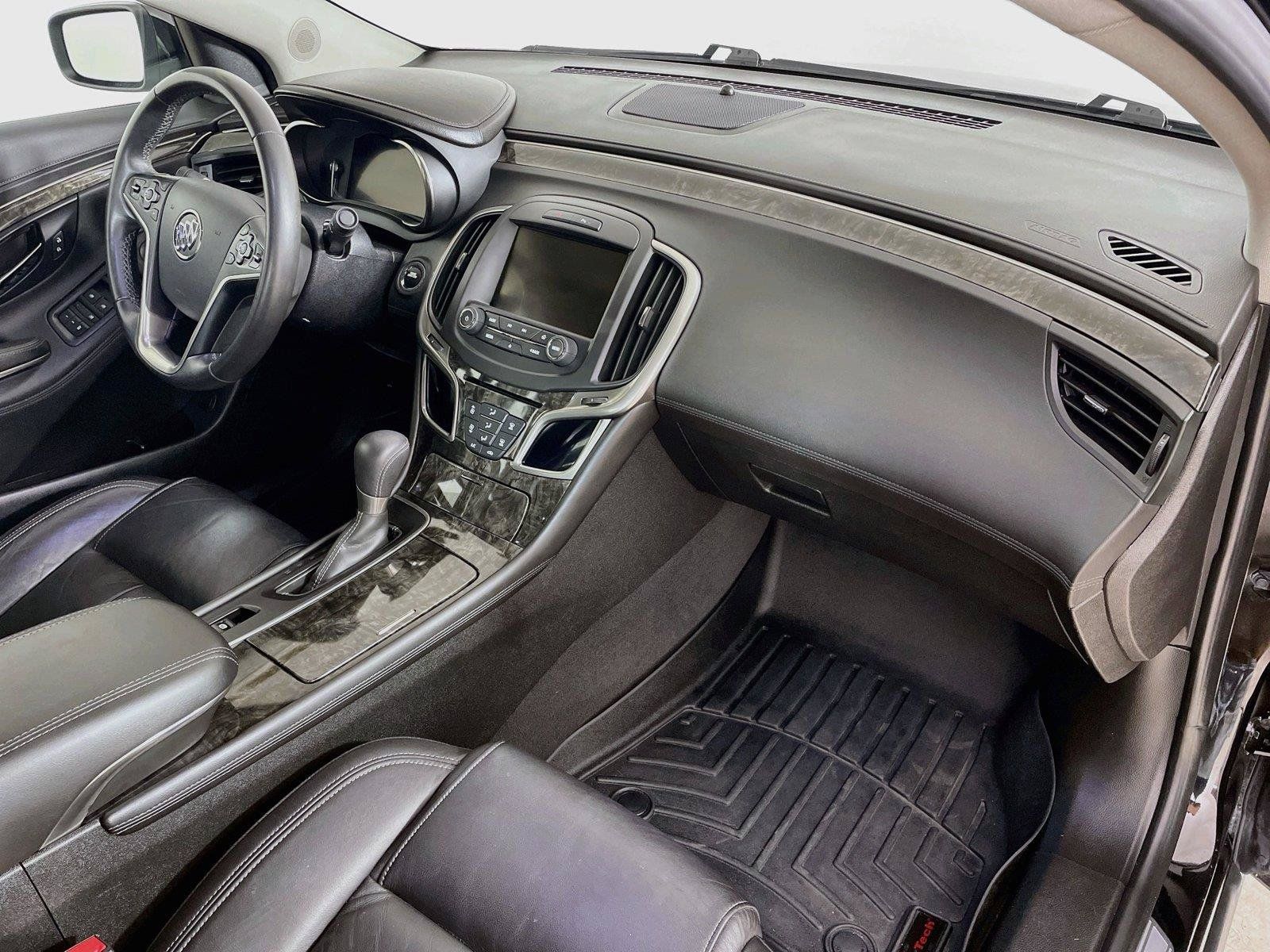 Used 2016 Buick LaCrosse Leather FWD image 27