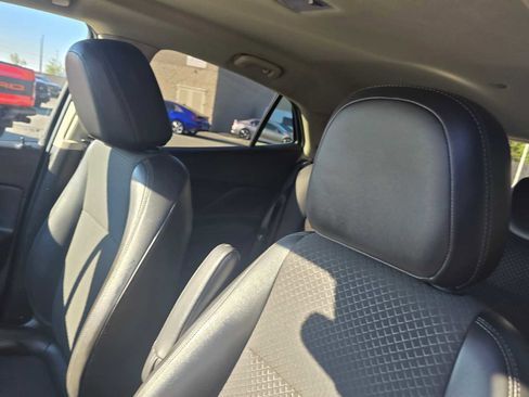 Used 2022 Buick Encore Preferred w/ Safety Package image 23