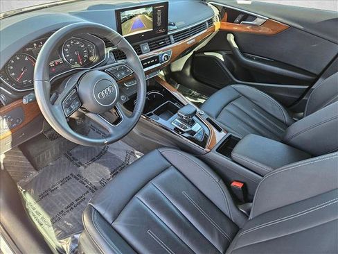 Used 2023 Audi A4 2.0T Premium w/ Convenience Package image 9