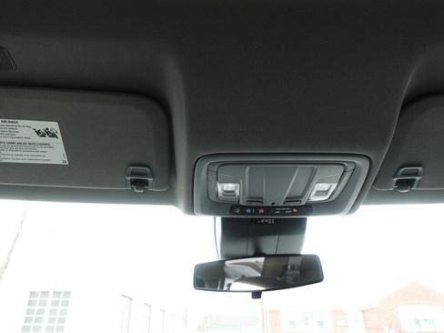 Used 2022 GMC Sierra 1500 Elevation image 44