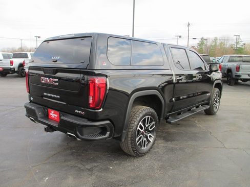 Used 2019 GMC Sierra 1500 AT4 w/ AT4 Premium Package image 3