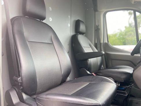 Used 2023 Ford Transit 250 148 High Roof Extended RWD image 18