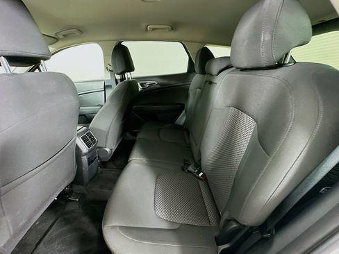 Used 2023 Kia Sportage LX FWD image 34