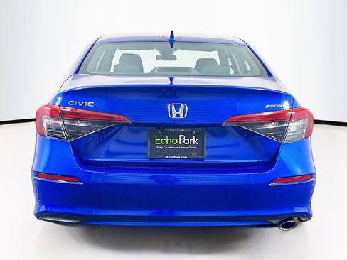 Used 2022 Honda Civic Sport image 7