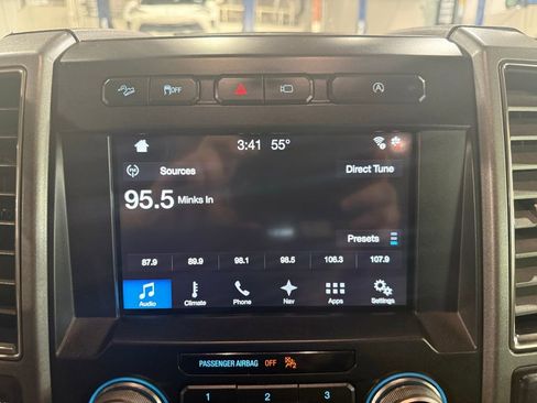 Used 2018 Ford F150 Raptor w/ Equipment Group 802A Luxury AWD/4WD image 33