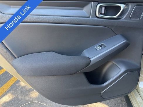 Used 2025 Honda Civic Sport image 15
