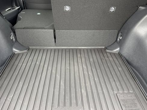 Certified 2026 Toyota Corolla Cross LE w/ Moonroof Package FWD image 21