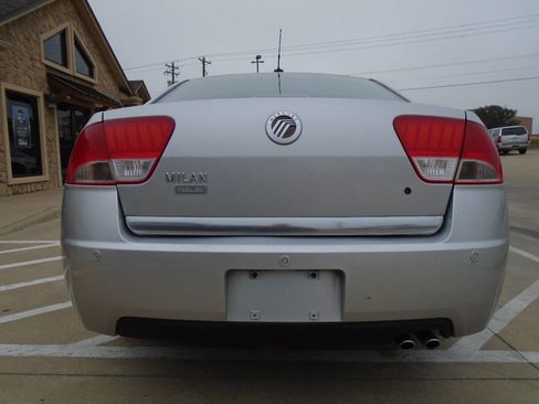 Used 2010 Mercury Milan Premier image 4