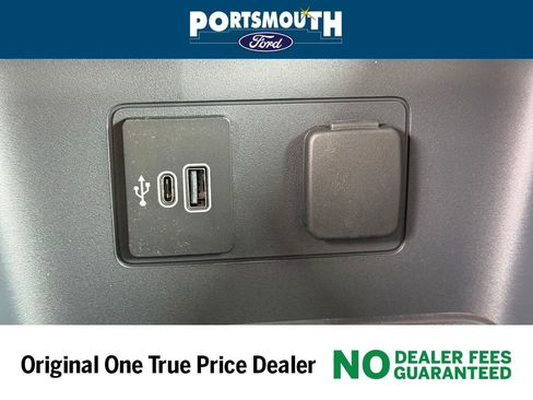 New 2026 Ford Explorer Active w/ Active Comfort Package image 22