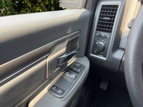 Used 2019 RAM 1500 Tradesman w/ Popular Equipment Group RWD image 11
