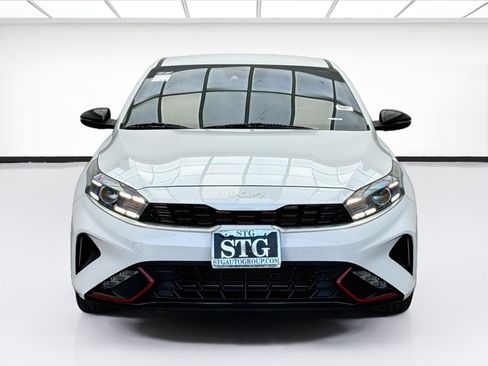Used 2022 Kia Forte GT-Line FWD image 2