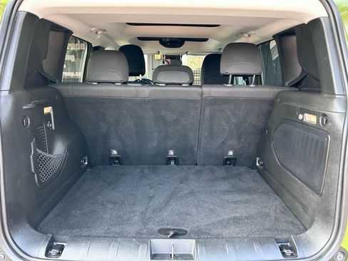 Used 2016 Jeep Renegade 75th Anniversary FWD image 18
