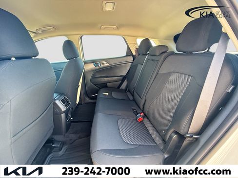 New 2026 Kia Sportage LX FWD image 17