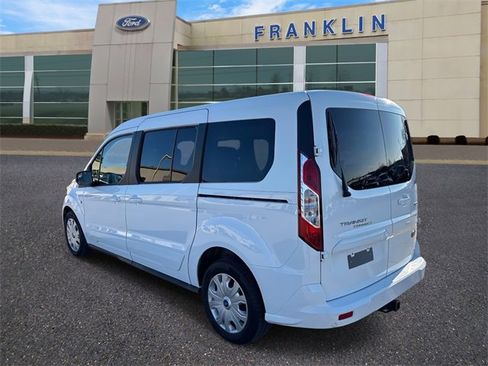 Used 2022 Ford Transit Connect XLT image 5