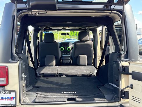 Used 2012 Jeep Wrangler Unlimited Sport w/ Dual Top Group AWD/4WD image 7
