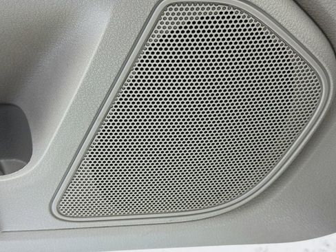 Used 2010 Ford Fusion Hybrid image 21