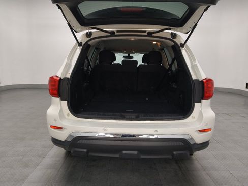 Used 2020 Nissan Pathfinder SV FWD image 29