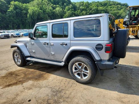 Used 2021 Jeep Wrangler Unlimited Sahara AWD/4WD image 4
