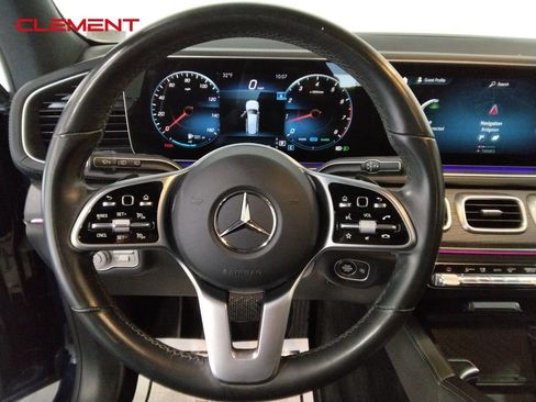 Used 2022 Mercedes-Benz GLS 450 4MATIC image 10