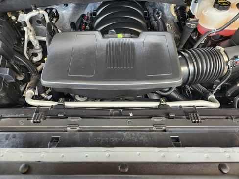 Used 2024 GMC Sierra 1500 Denali w/ Technology Package AWD/4WD image 32