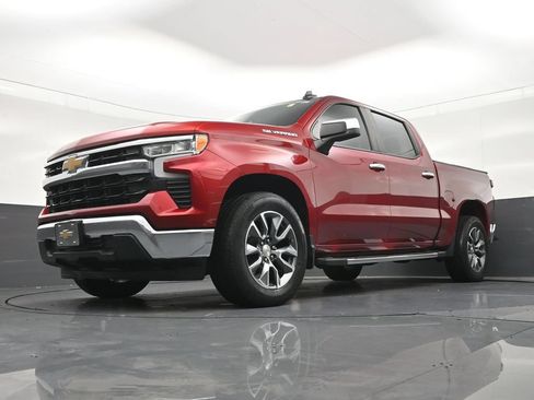 Used 2024 Chevrolet Silverado 1500 LT RWD image 22