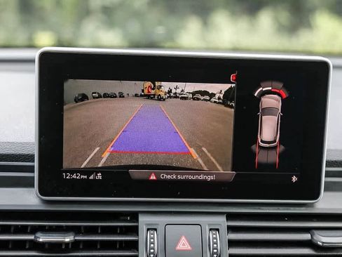 Used 2018 Audi Q5 2.0T Premium Plus w/ Premium Plus Package image 22