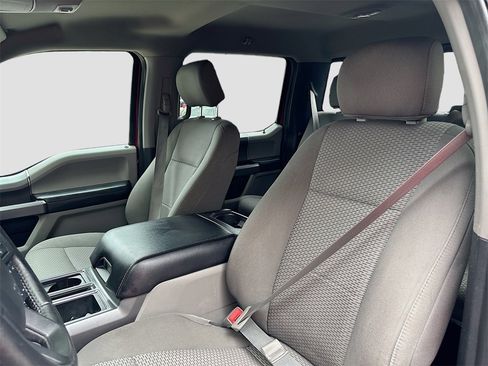 Used 2019 Ford F150 XLT w/ Equipment Group 302A Luxury image 21