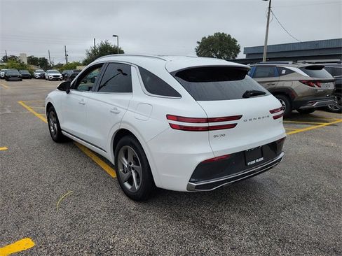 New 2026 Genesis GV70 2.5T Select image 3