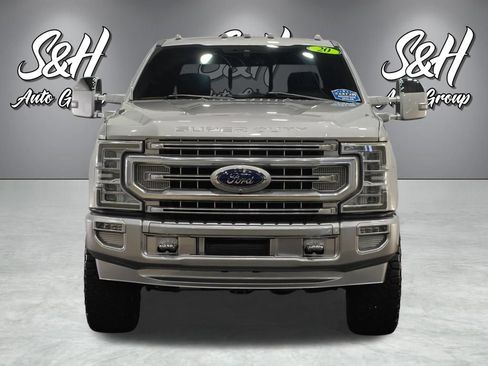 Used 2020 Ford F350 Platinum w/ FX4 Off-Road Package AWD/4WD image 22