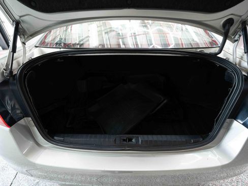 Used 2017 Subaru Legacy 2.5i Premium image 27