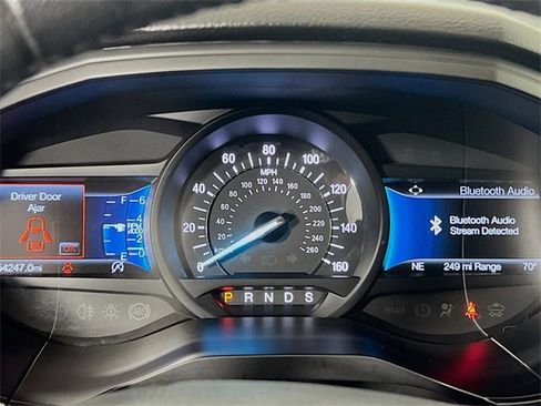 Used 2023 Ford Edge SEL image 11